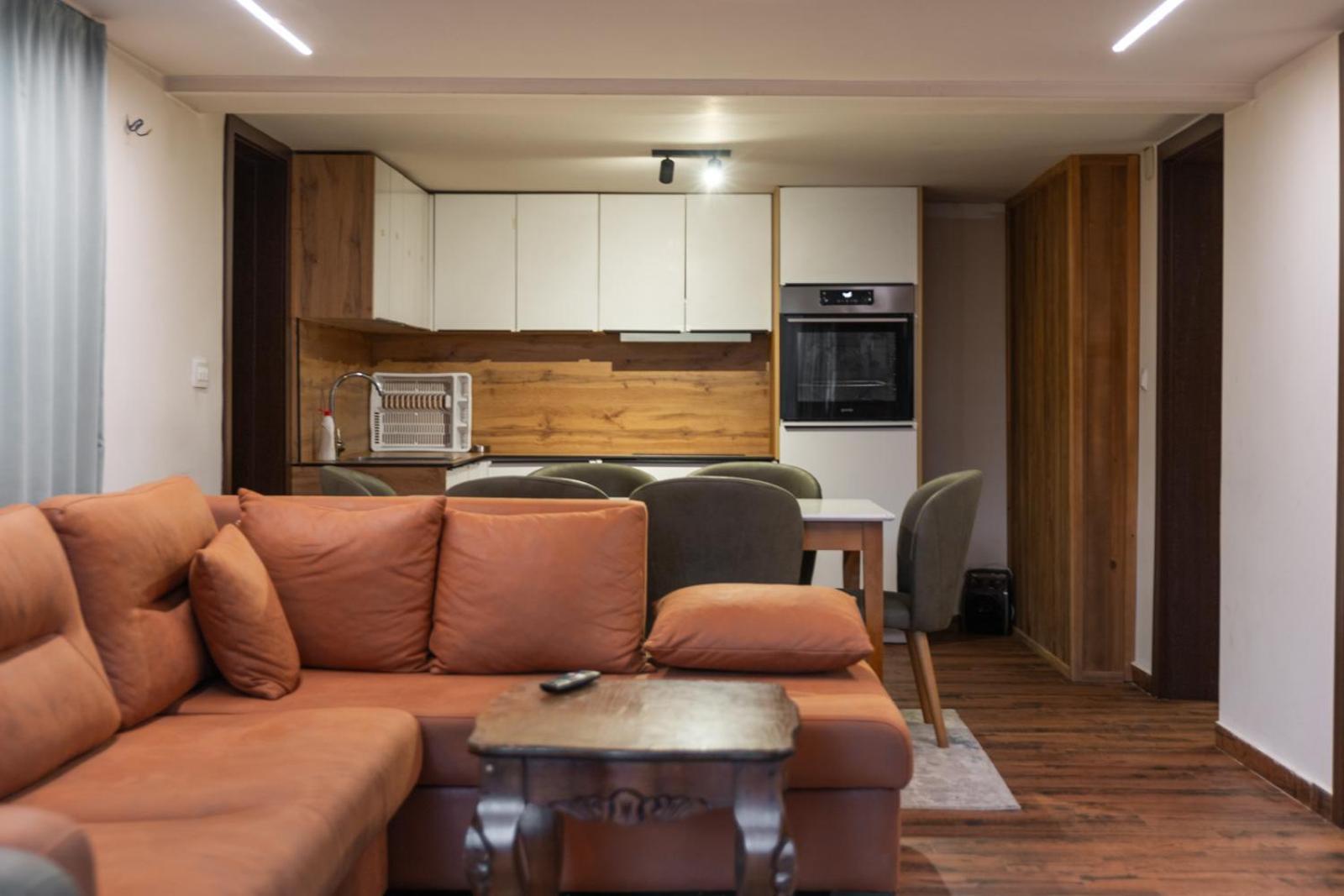 Hotel Prevalla Prizren Exteriör bild